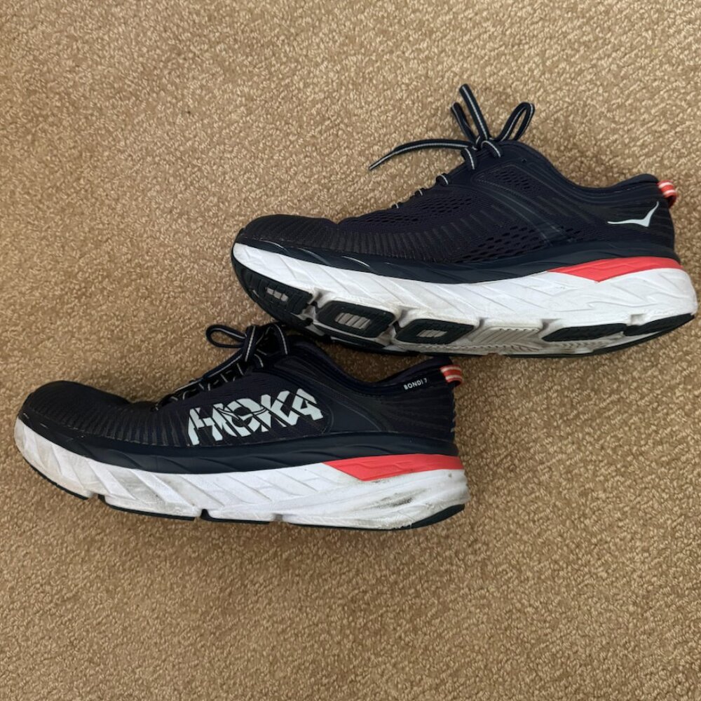 Navy blue and coral HOKA Bondi 7 running sneakers size women's 7.5